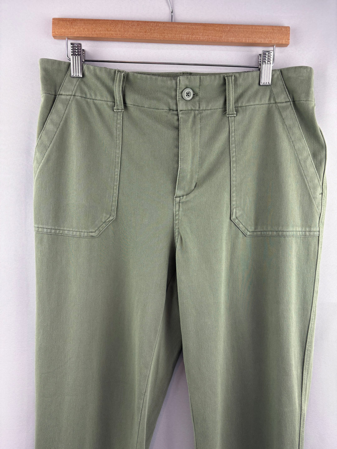 Women’s 32° Cool Medium Olive Green Casual Pants