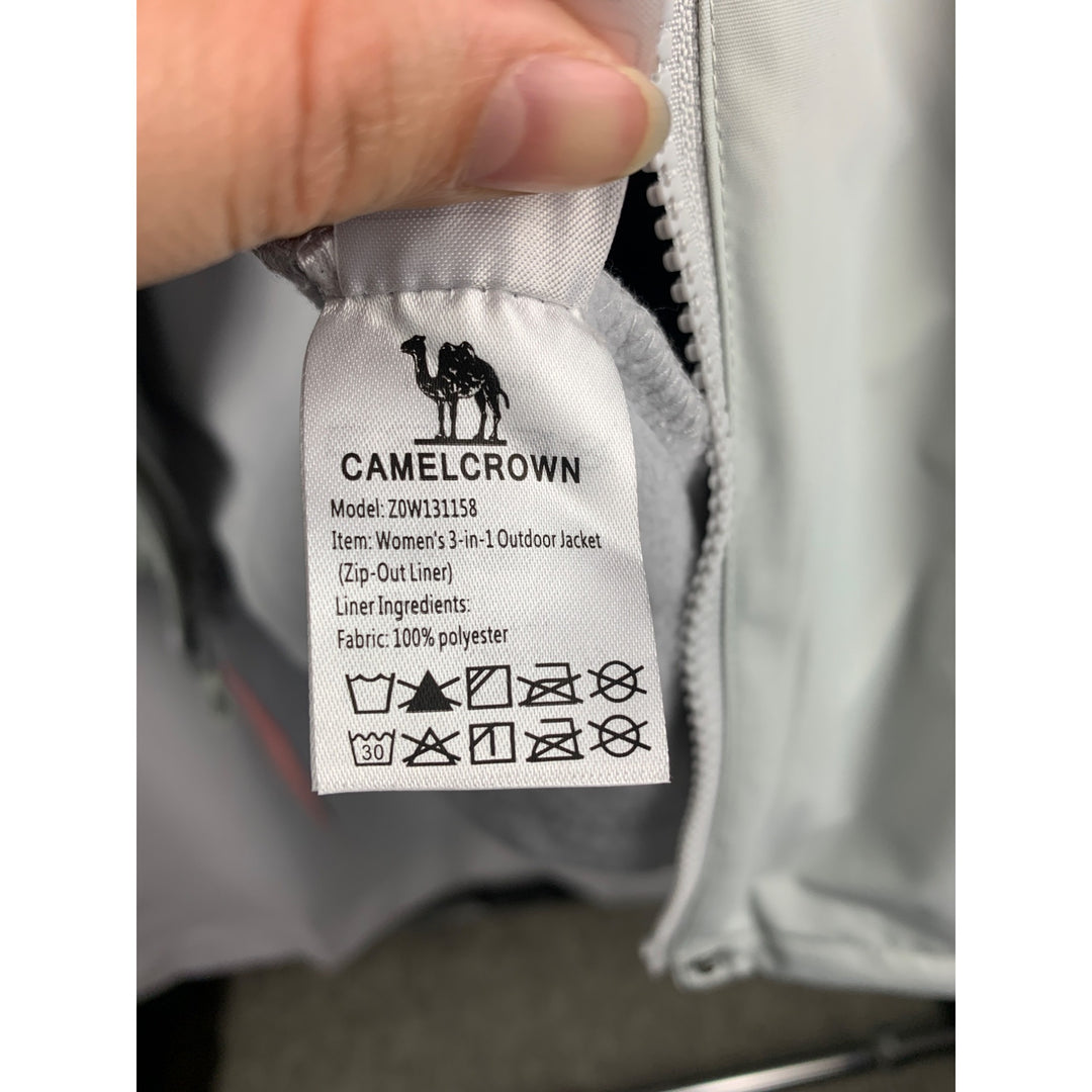 Women’s NWT Camel Crown Gray 3 in 1 Outdoor Jacket Size L