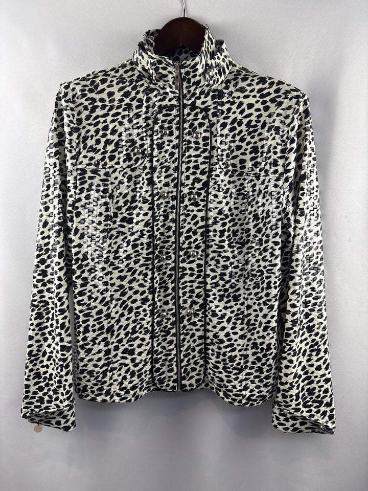 Women’s Lisa International XL White &amp; Black Patterned Jacket