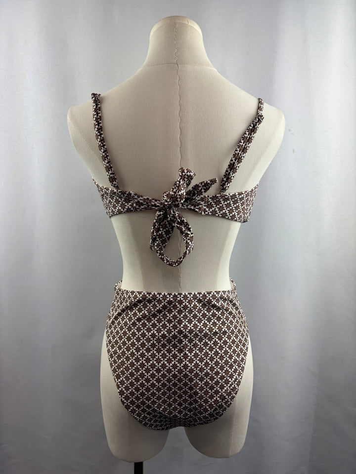 Women’s Cupshe Medium White & Brown Patterned One Piece Swimsuit