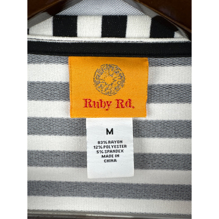 Women’s Ruby Rd. Medium Black & White Striped Blouse