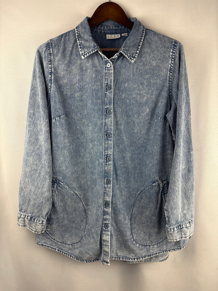 Women’s Joan Rivers Large Pale Blue Denim Button Up