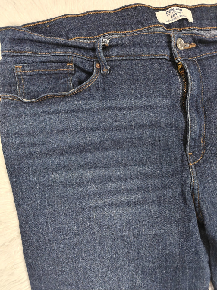 Womens Denizen From Levis High Rise Straight Leg Jeans Dark Blue Size 18M
