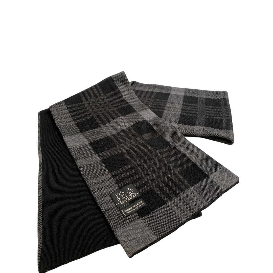 Women’s Jos. A. Bank Black & Gray Pattern Scarf