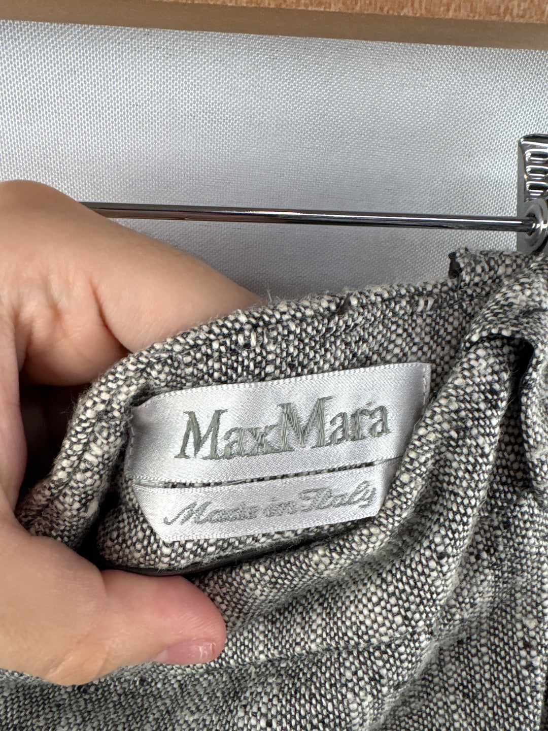 Women’s Max Mara Light Gray Tweed Pencil Skirt
