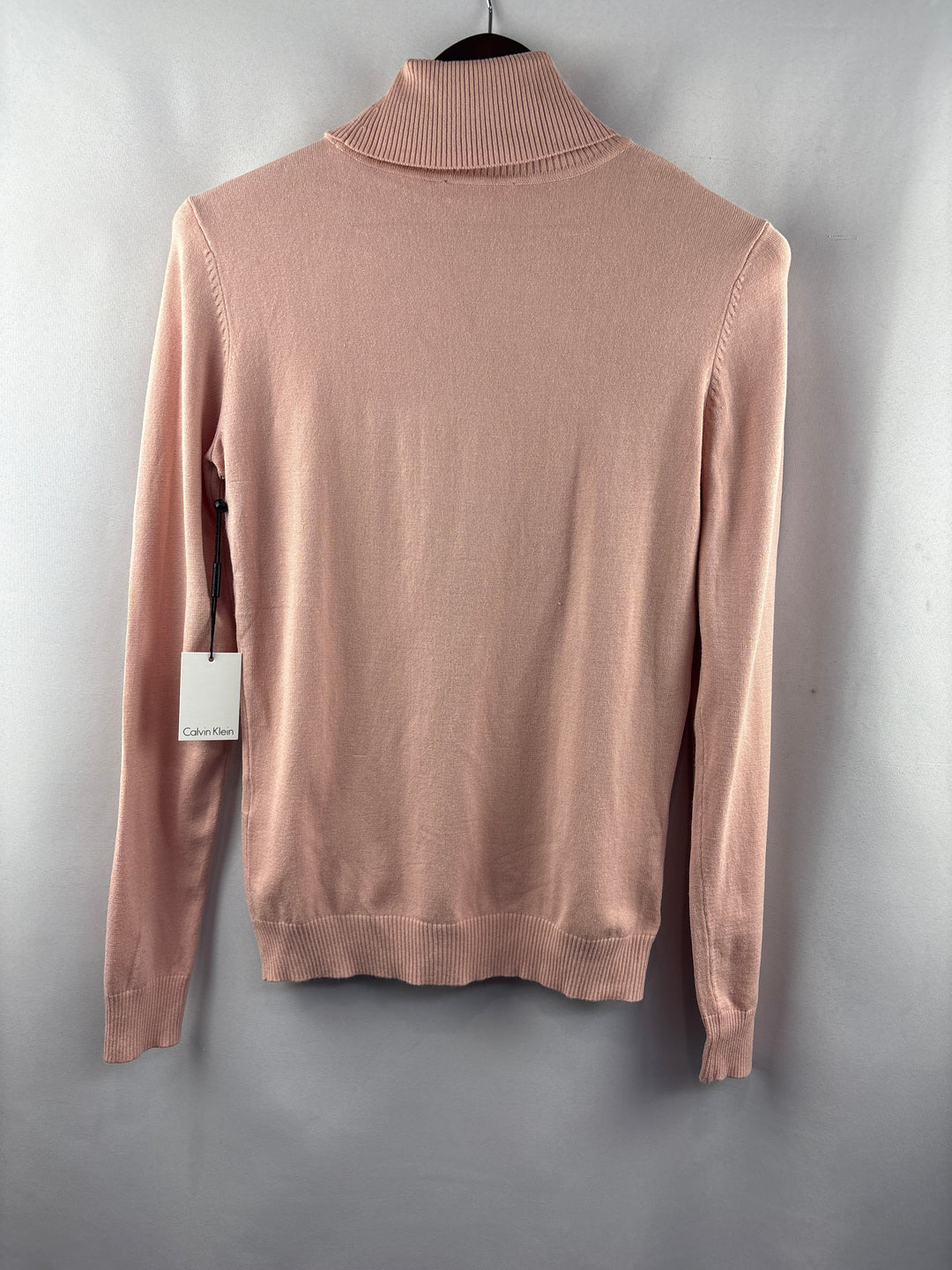 Women’s Calvin Klein Small Millennial Pink Turtleneck Sweater