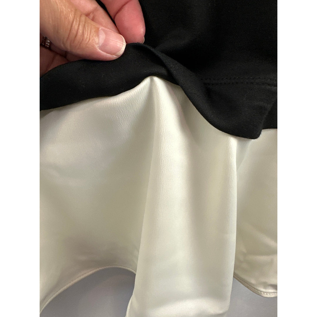 Women’s Anne Klein Long Black and Cream Ruffled Jersey Size L