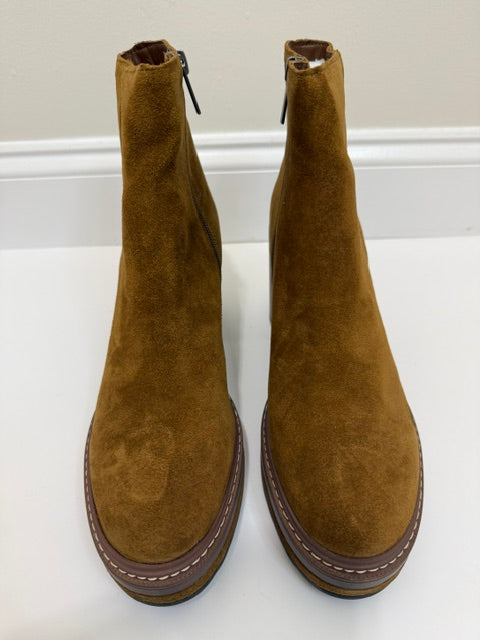 Steve Madden Shaniya Suede Platform Booties Brown NWT Sz10