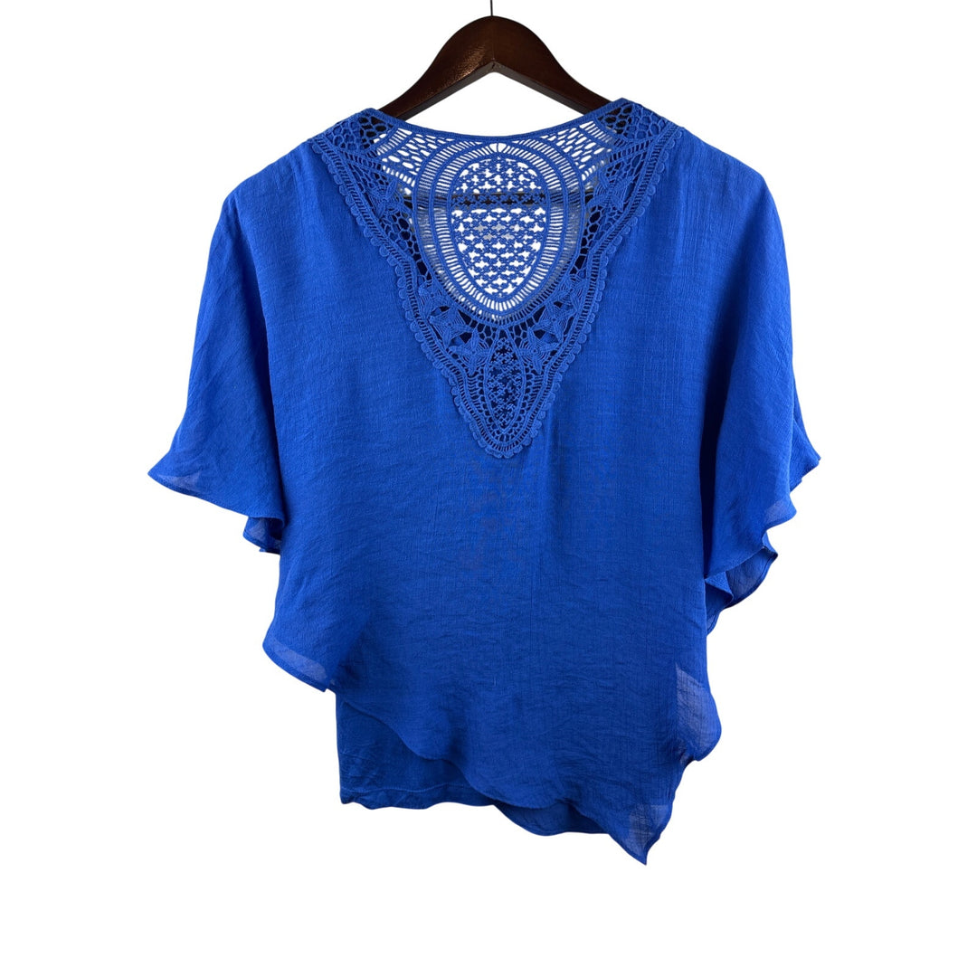 Women’s APT. 9 Medium Teal Blouse w/ Embroidery