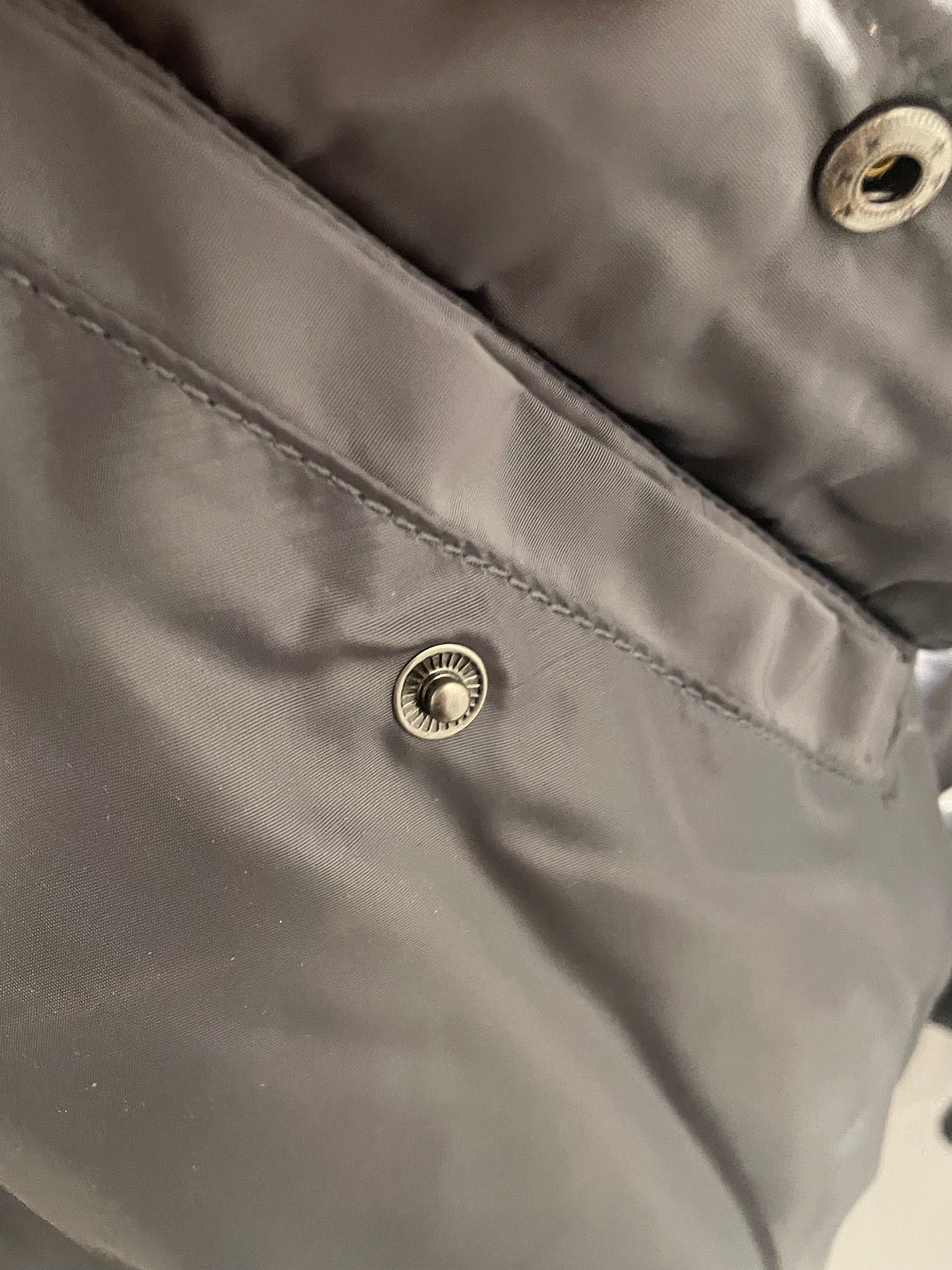 H &amp; M Divided Puffer Jacket - Zip Closure