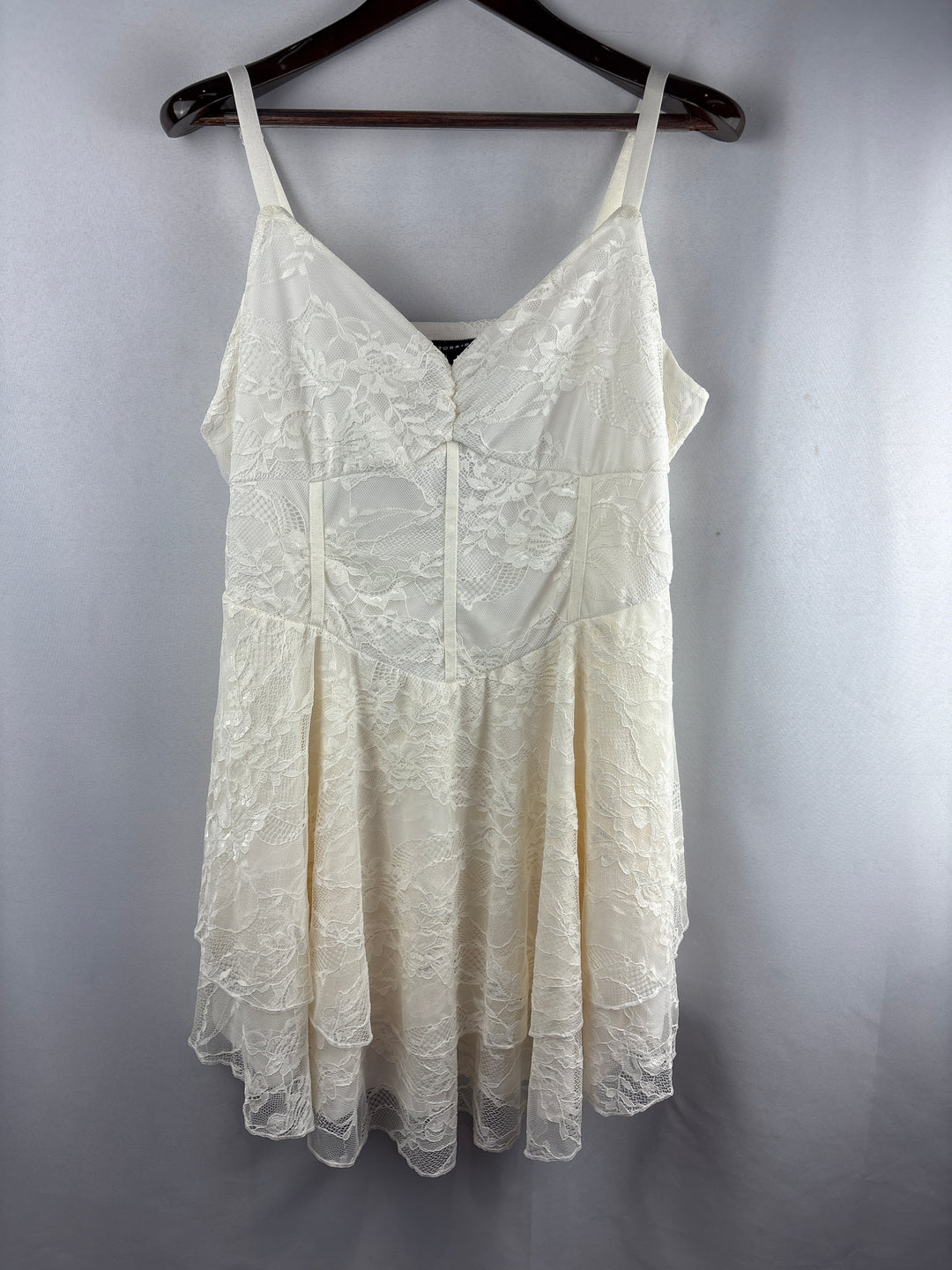 Women’s Torrid Size 2 White Lace Tiered Mini Dress