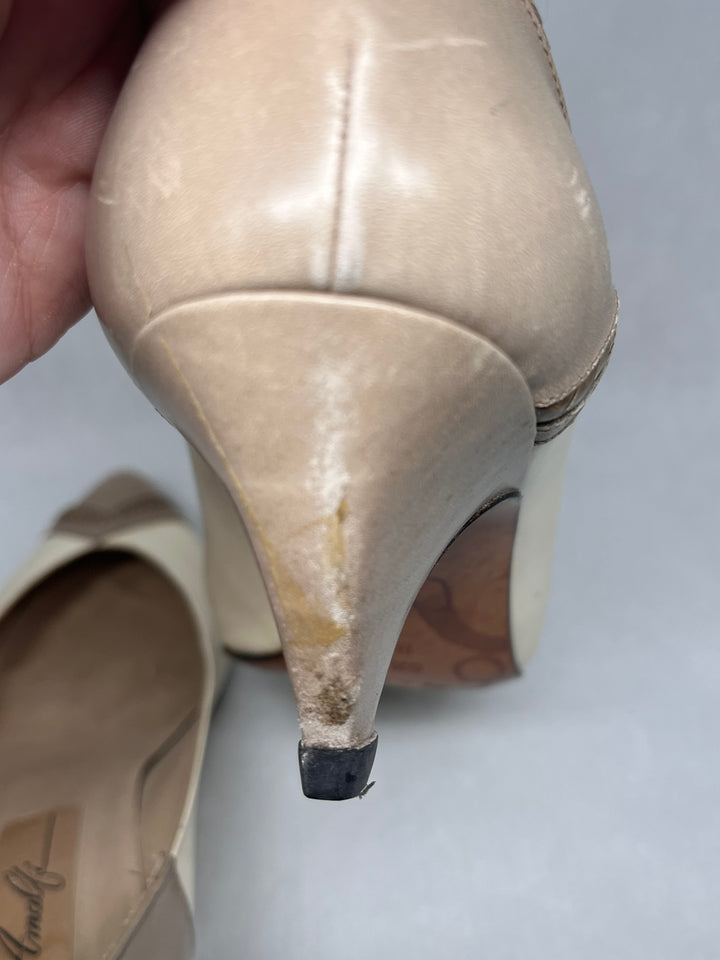 Amalfi Italian Leather Cream and Tan Pumps with Snakeskin Design Size 6.5