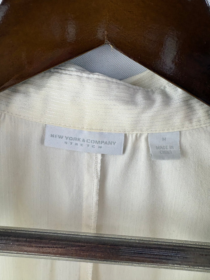 Women’s New York & Company Medium White Button Up Blouse