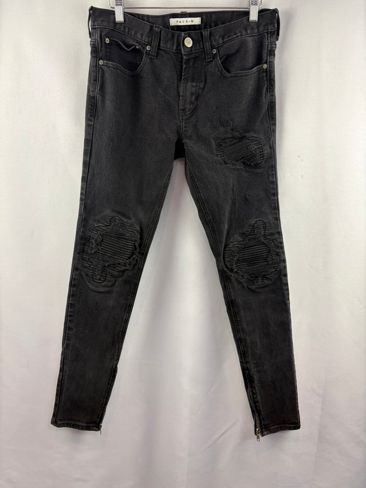 Women’s Pacsun Size 31x32 Black Distressed Skinny Jeans