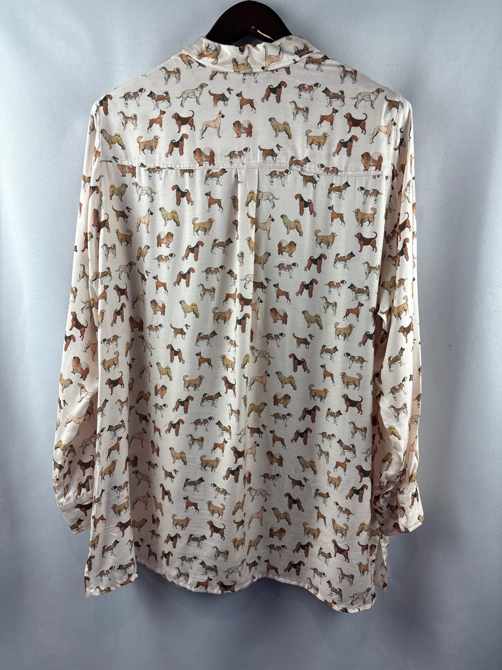 Women’s Von Landen Size 16/18 Cream Dog Patterned Button Up