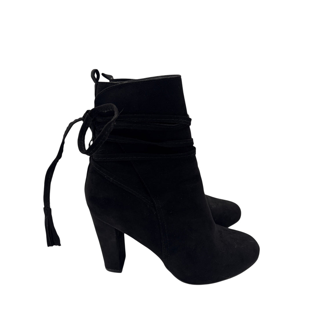 Women’s Just Fab Size 9 Black Suede Heeled Boots w/ Laces