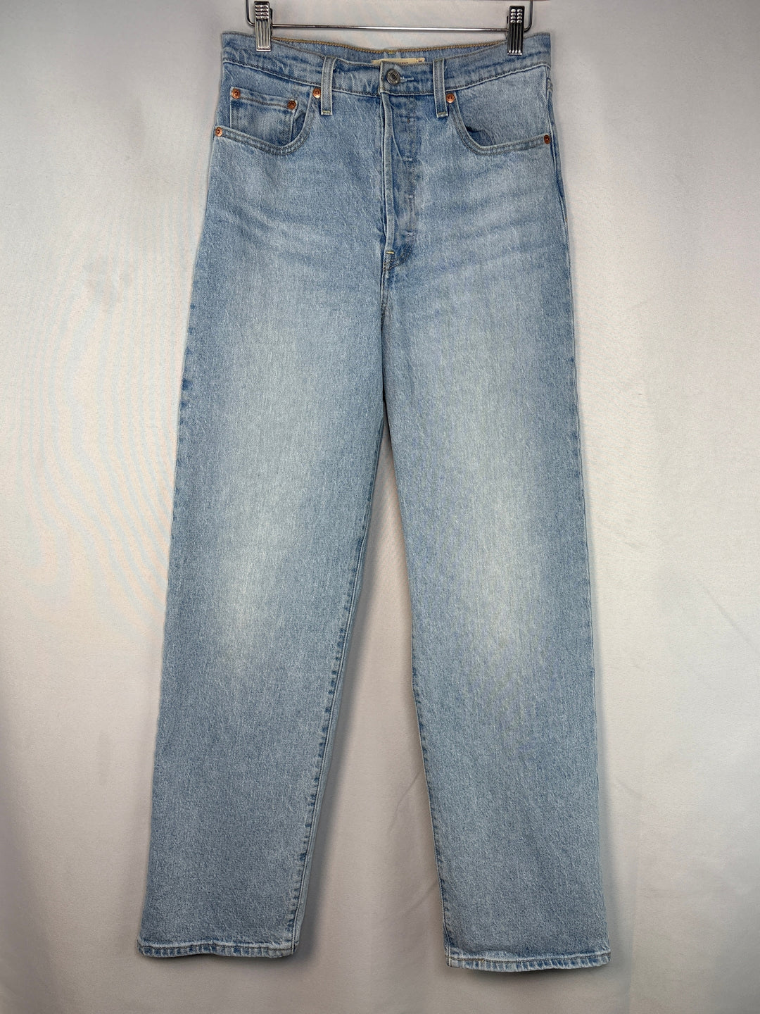 Women Levis Light Blue Straight Leg Jeans Cotton Blend Size 28