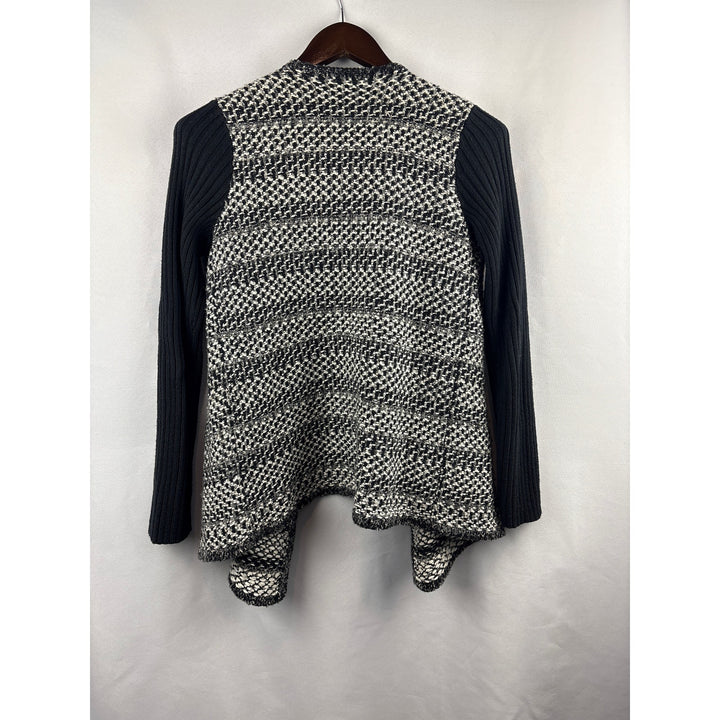 Women’s Charter Club XS Black & White Knit Cardigan