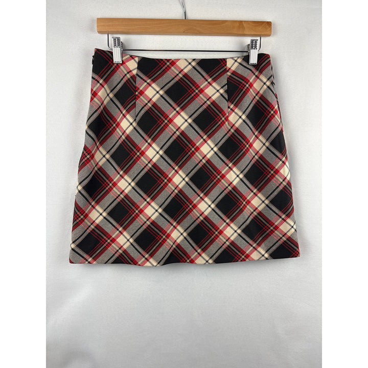 Women’s H&M Size 6 Red, Cream, & Black Plaid Skirt