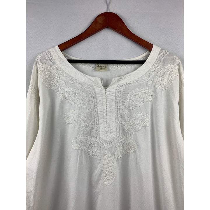 Women’s NWT Advance White Embroidered Cotton Shirt Size 2X