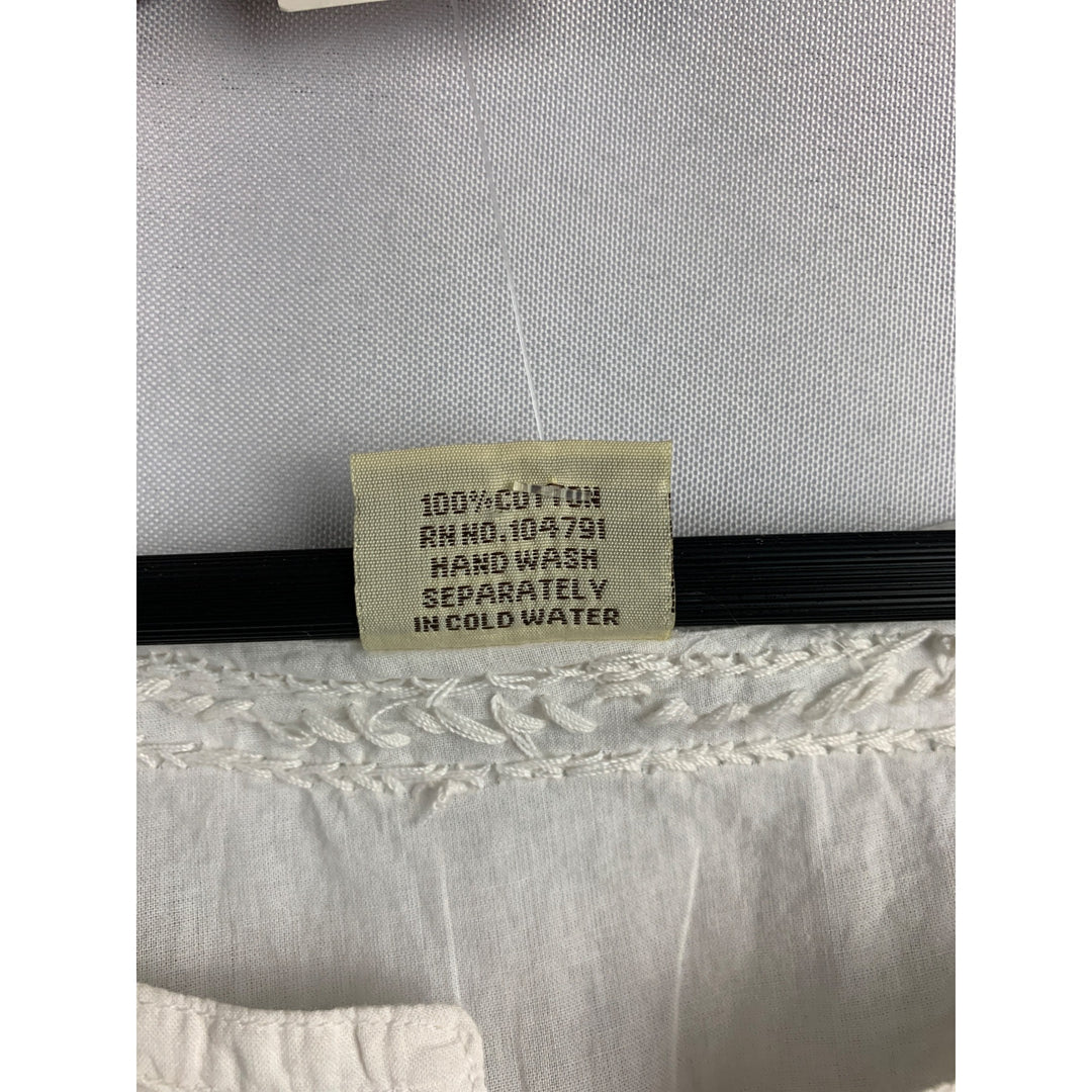 Women’s NWT Advance White Embroidered Cotton Shirt Size 2X