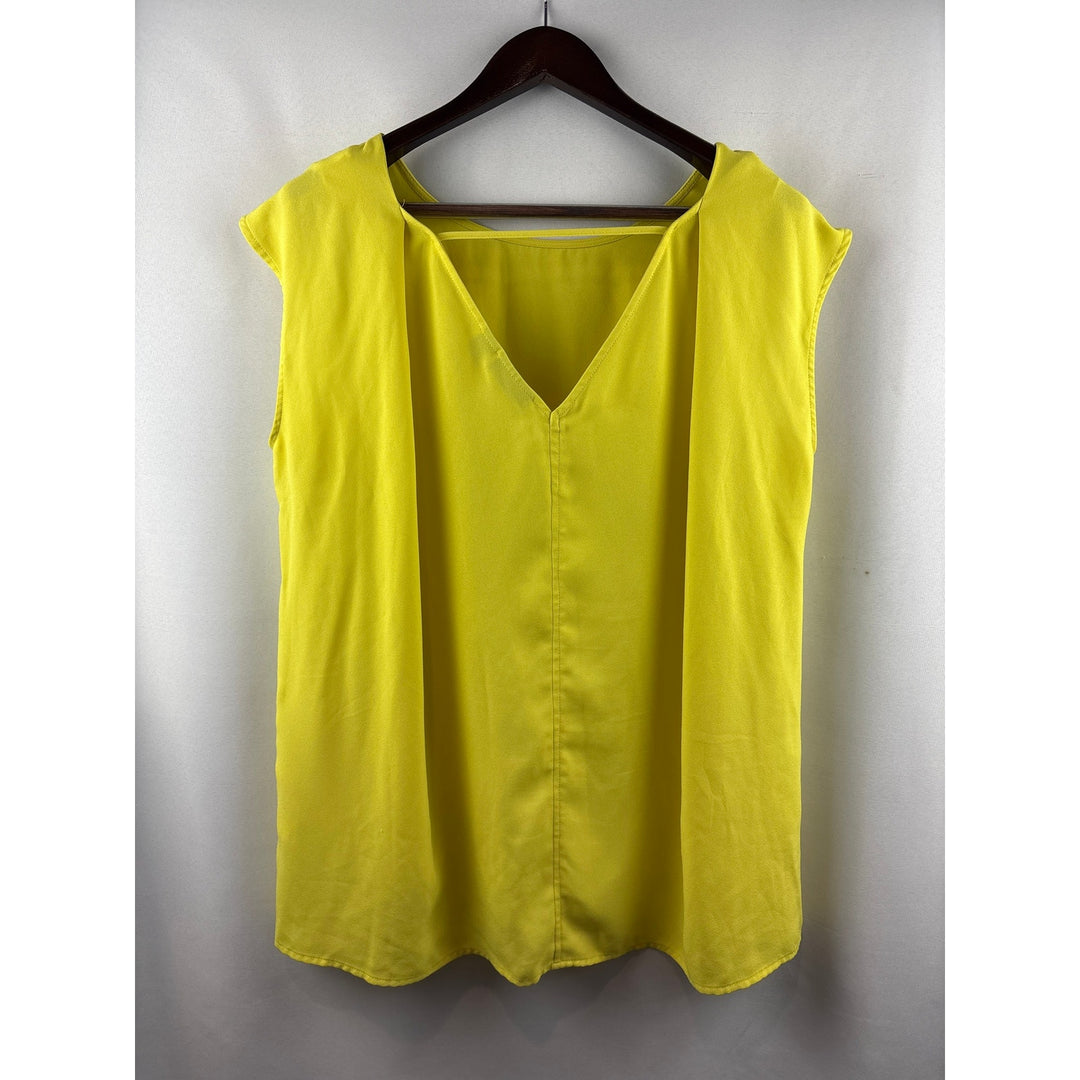 Women’s Halogen Size 1 Bright Yellow Sleeveless Blouse