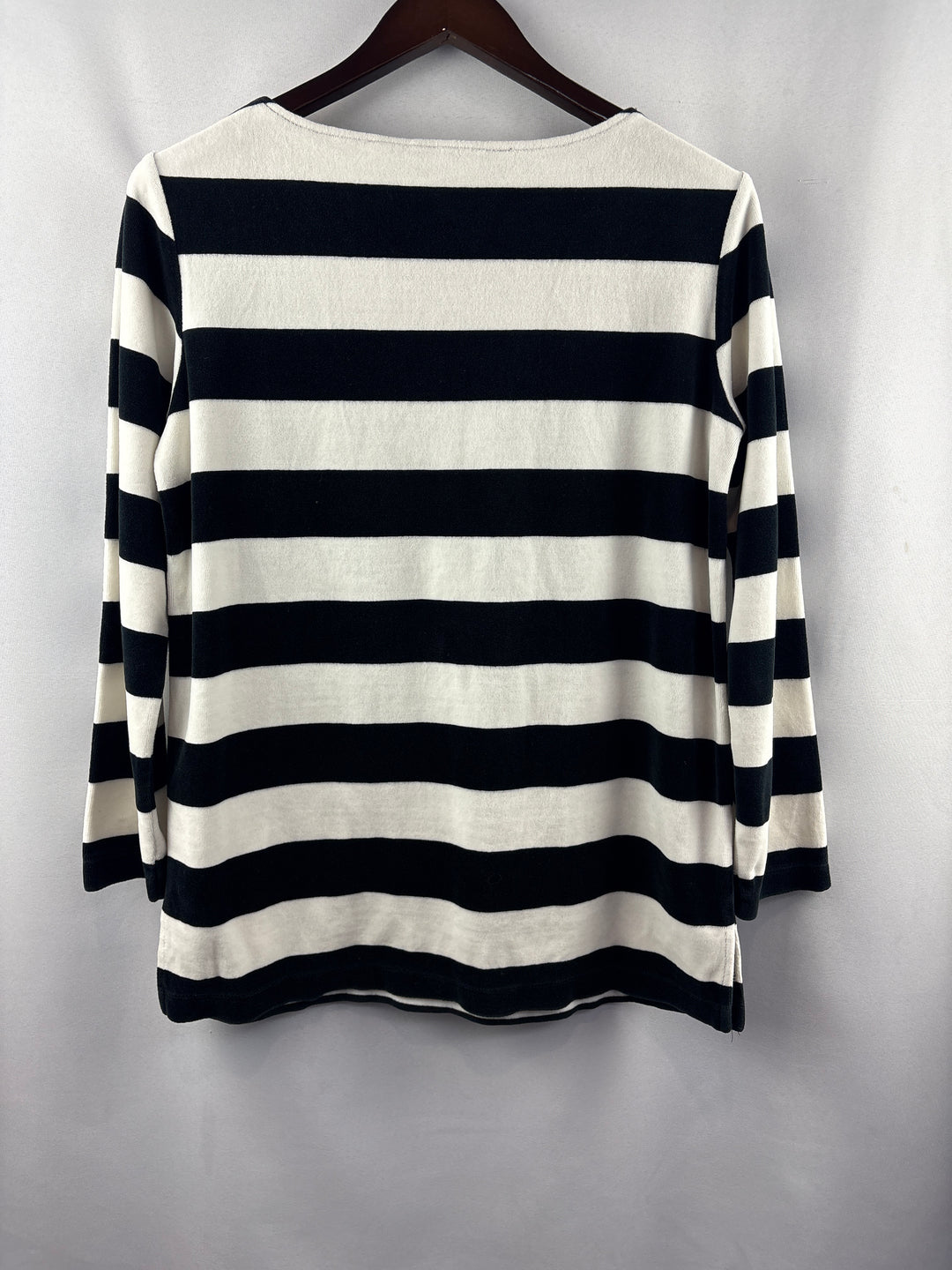 Women’s Josephine Chaus Small Black &amp; White Striped Long Sleeve