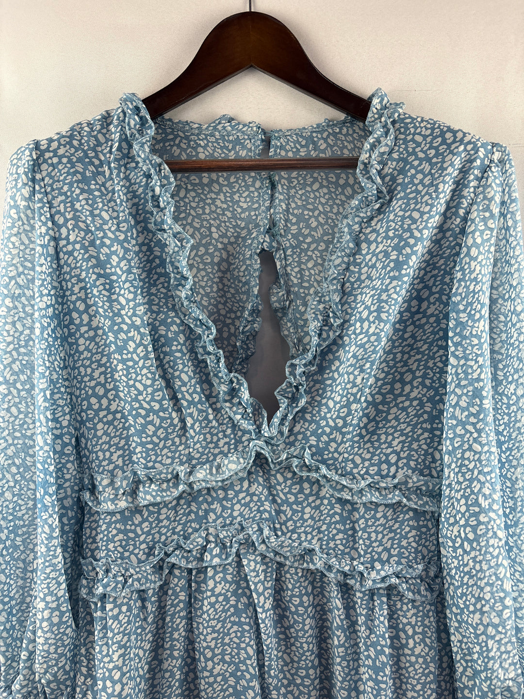 Women’s Bella’s Wardrobe Large Blue Animal Print Mini Dress