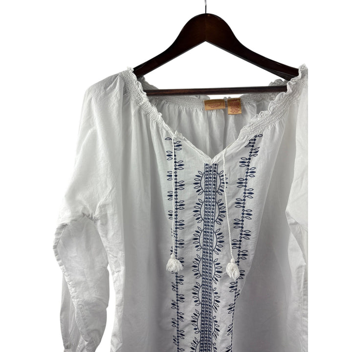 Women’s NorthCrest Size 14/16 White Long Sleeve Blouse w/ Navy Embroidery