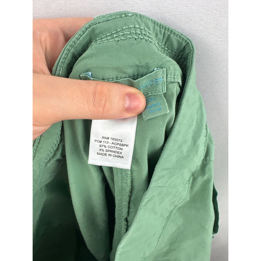 Women’s Fresh Produce XXL Sage Green Cargo Capris