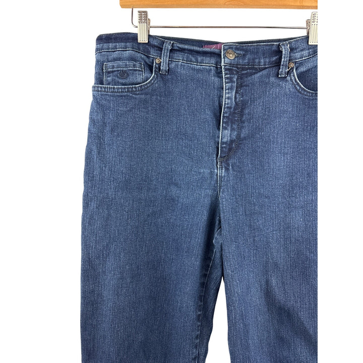 Women’s Gloria Vanderbilt Size 14 Dark Blue Straight Leg Jeans