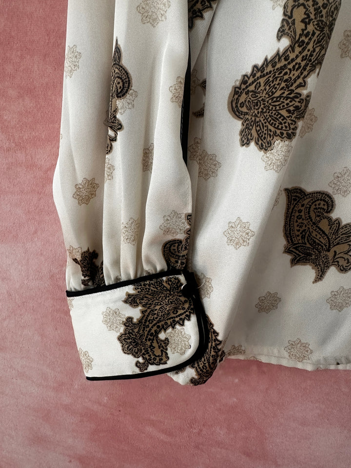 Vince Camuto Ivory Paisley Print Kimono Blouse With Contrast Piping