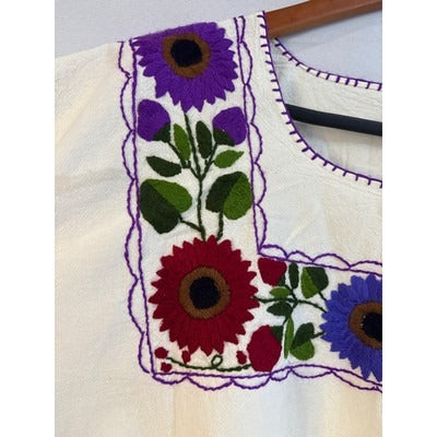 Women’s Handmade Size Unknown, Cream Floral Embroidered Shirt.