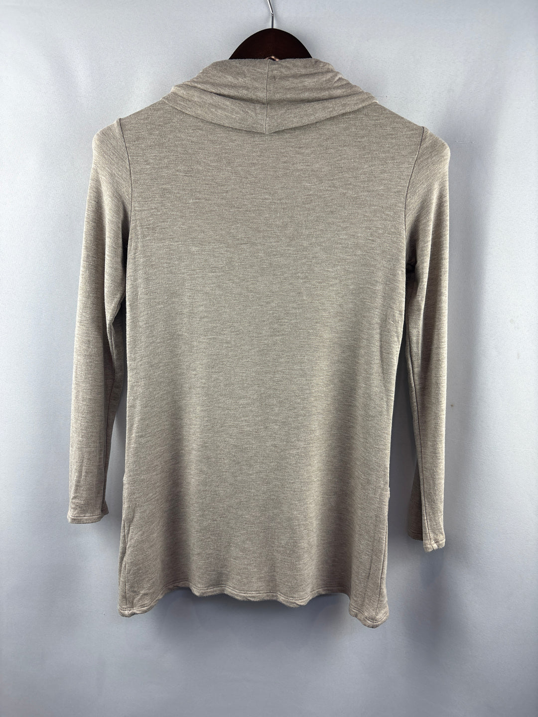 Women’s Magnolia Grace Small Beige Mockturtleneck Sweatshirt