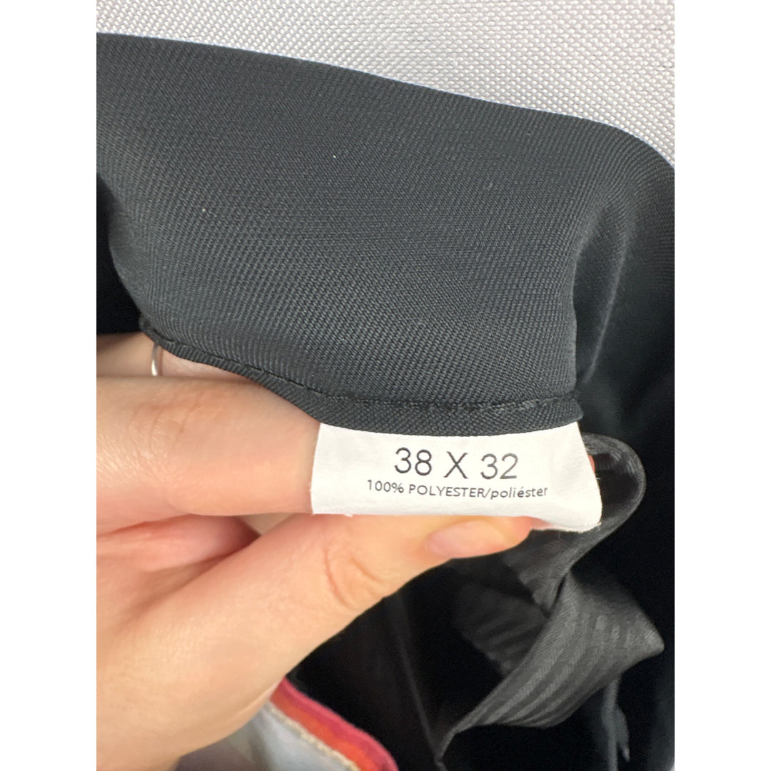 Men’s Reaction Kennet Cole Size 38/32 Black Slacks