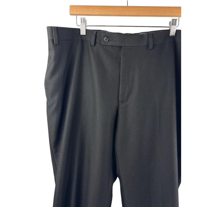 Men’s Van Heusen Studio Size 42Wx30L Black Slacks