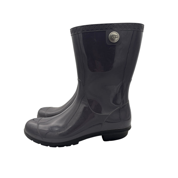Women’s UGGS Size 7.5 Stone Gray Rain Boots w/ Metal Logo