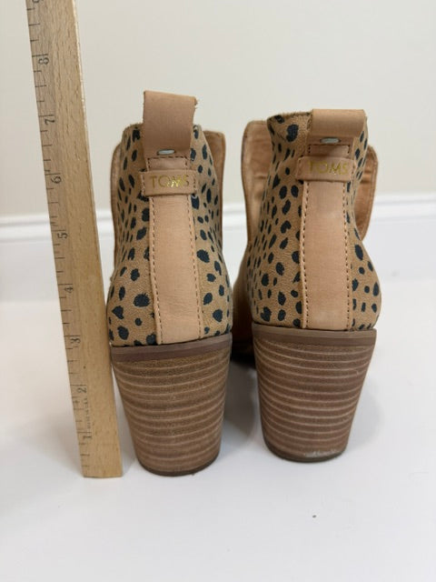 TOMS Everly Cutout Booties Honey Leather Tiny Cheetah Sz 10