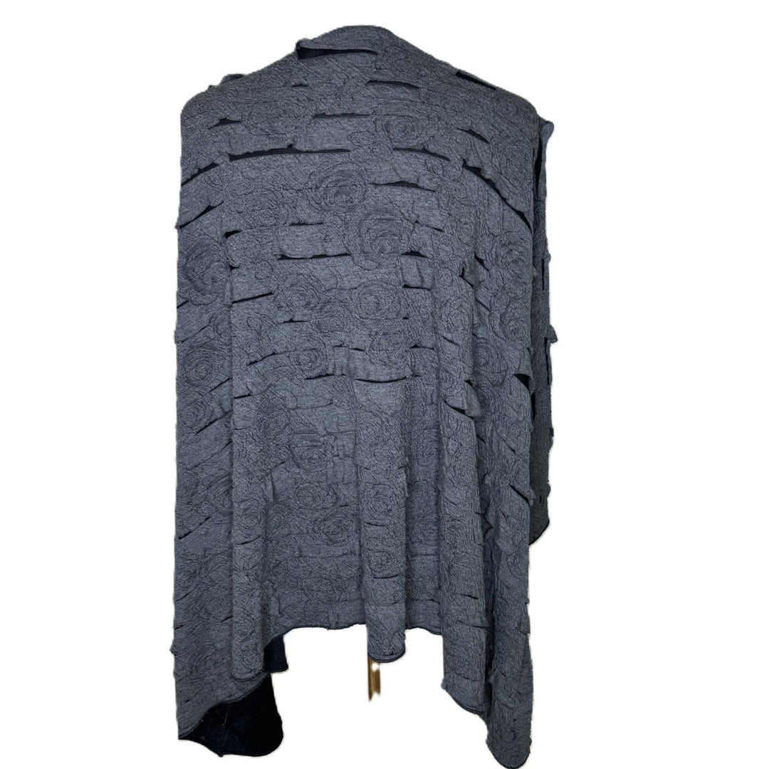 CJ Flint Women's Gray Destructed Open-Front Cardigan. Art-to-Wear, One Size