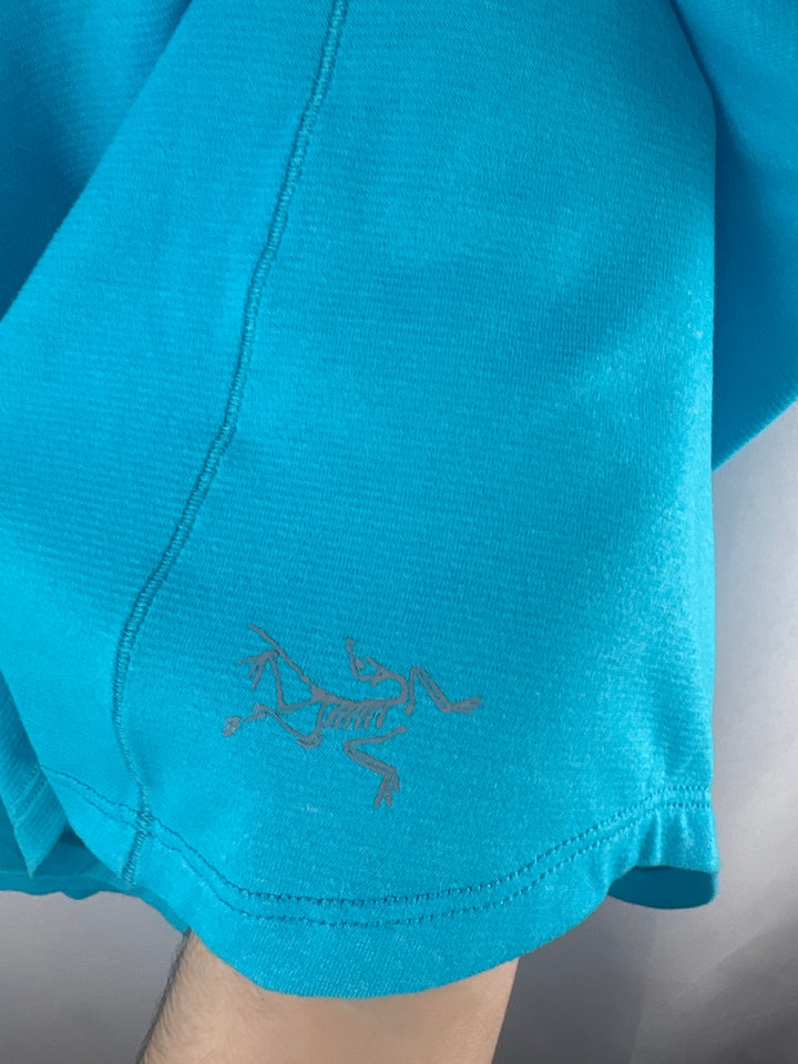 Women’s Arc’Teryx Small Bright Blue Sport T-Shirt