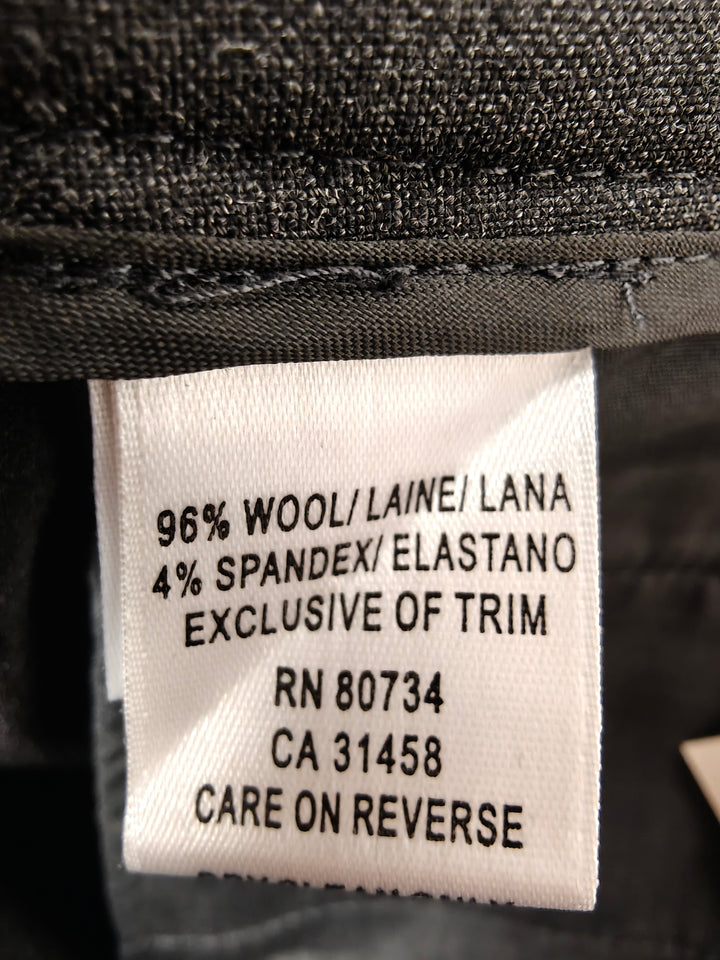 Womens BCBGMAXAZRIA Cropped Trousers Gray Size 10 NWT