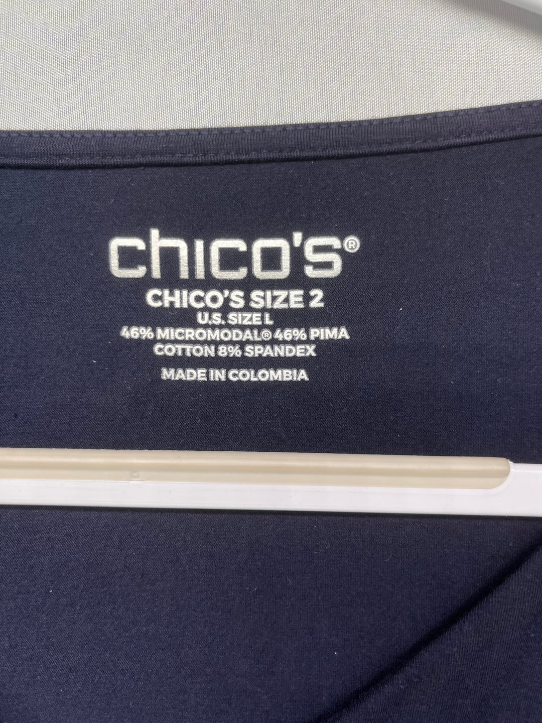 Chico’s Women’s Navy Blue V-Neck T-Shirt 3/4 Sleeve Casual Stretch Top