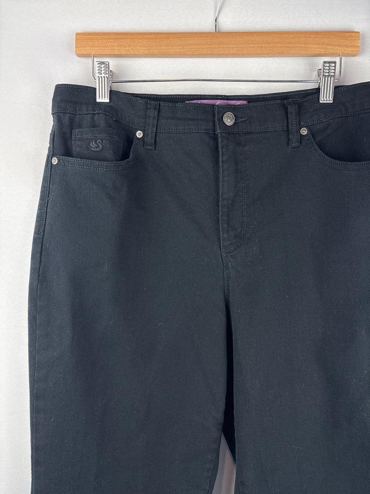 Women’s Gloria Vanderbilt Size 12 Black Skinny Jeans