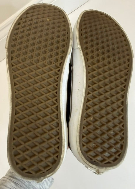 Vans Atwood Deluxe Black Dachshund Sneakers Mens Sz8.5