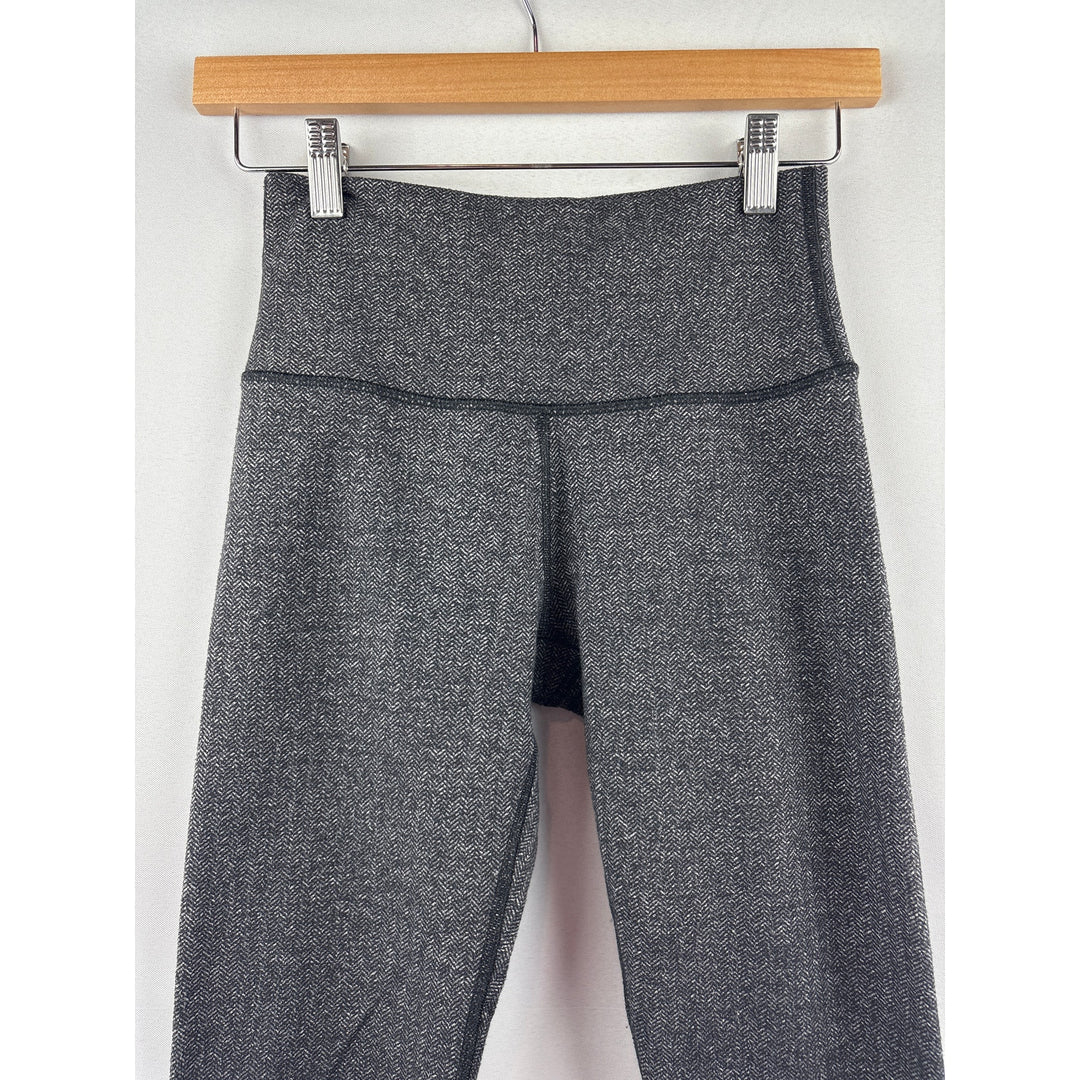 Women’s TNA Small Dark Grey Knit Leggings