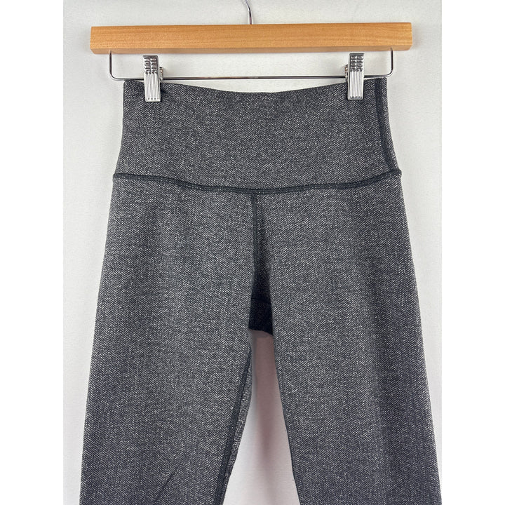 Women’s TNA Small Dark Grey Knit Leggings
