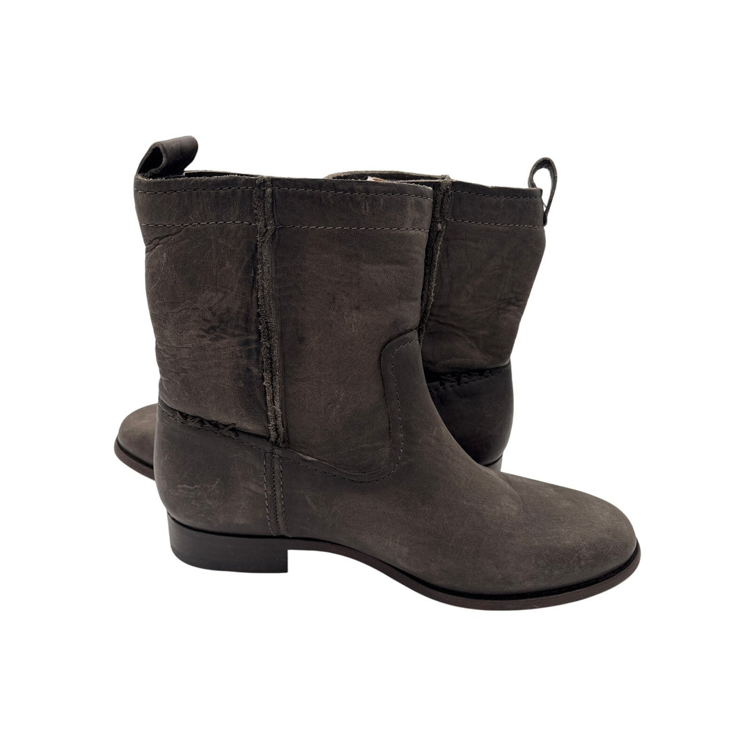 Women’s Frye Size 8 Soft Leather Brown Ankle Boots