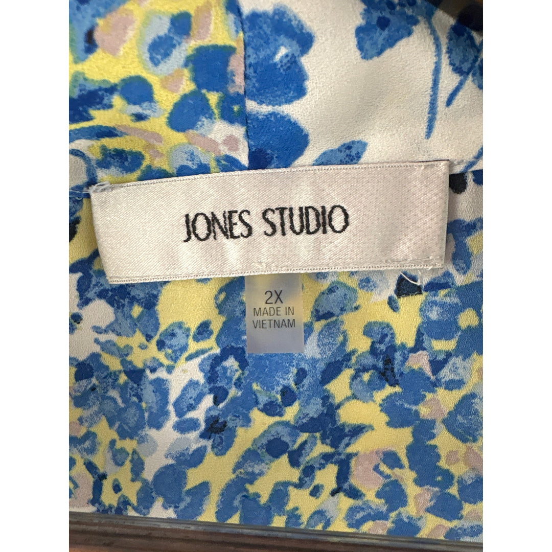 Women’s Jones Studio Size 2X White, Yellow, & Blue Floral Sleeveless Blouse