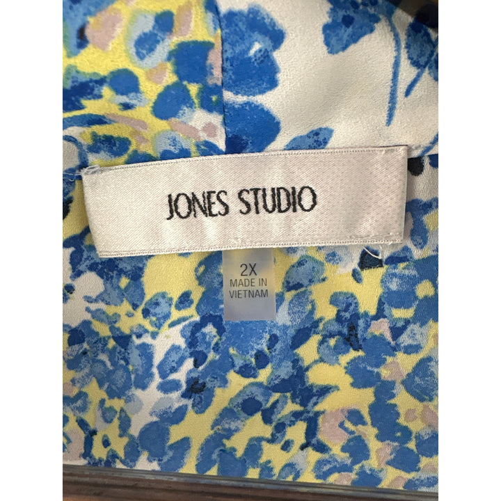 Women’s Jones Studio Size 2X White, Yellow, & Blue Floral Sleeveless Blouse