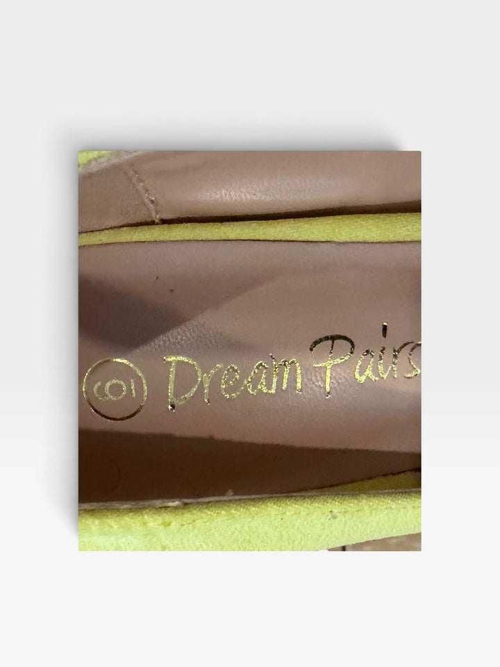 Dream Pairs Neon Yellow Faux Suede Pointed Toe Stiletto Pumps Size 6